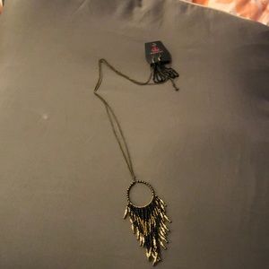 Paparazzi necklace and earrings